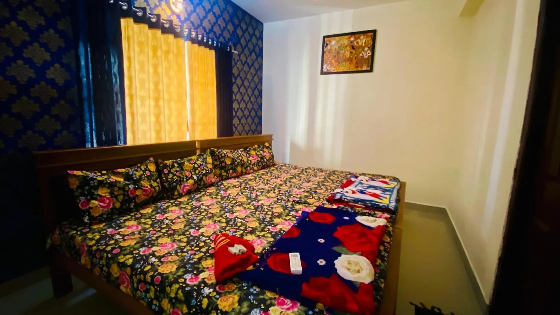 1 Bhk Flat At Guruvayur - Sooryamadhavam Apartments-Only For Pilgrims 0*,